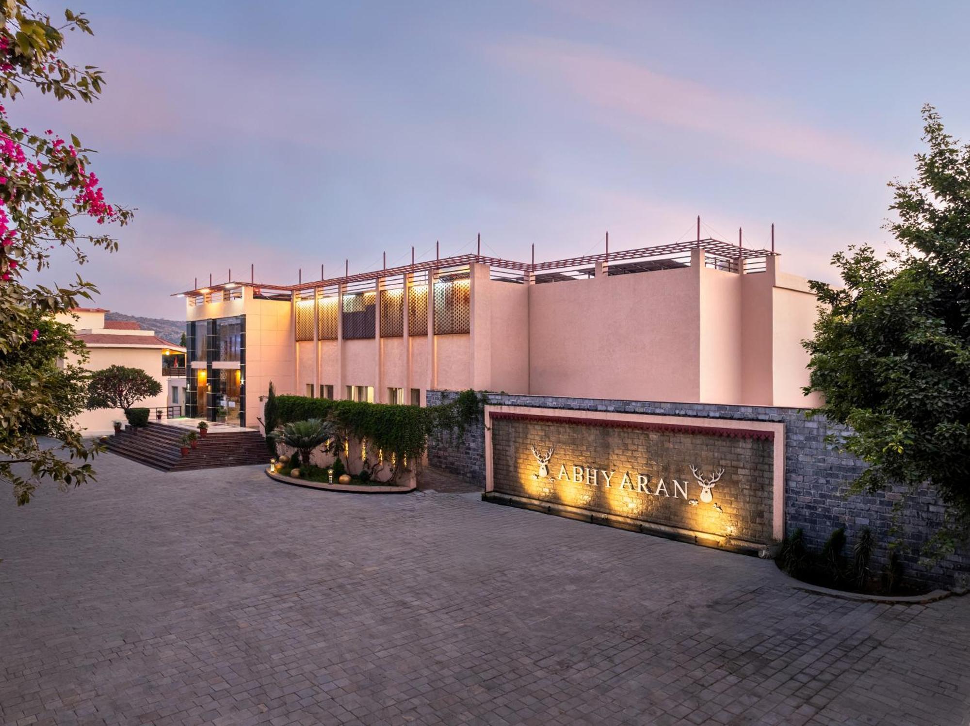 Abhyaran Resort & Spa Ranthambore Sawai Madhopur Exterior foto